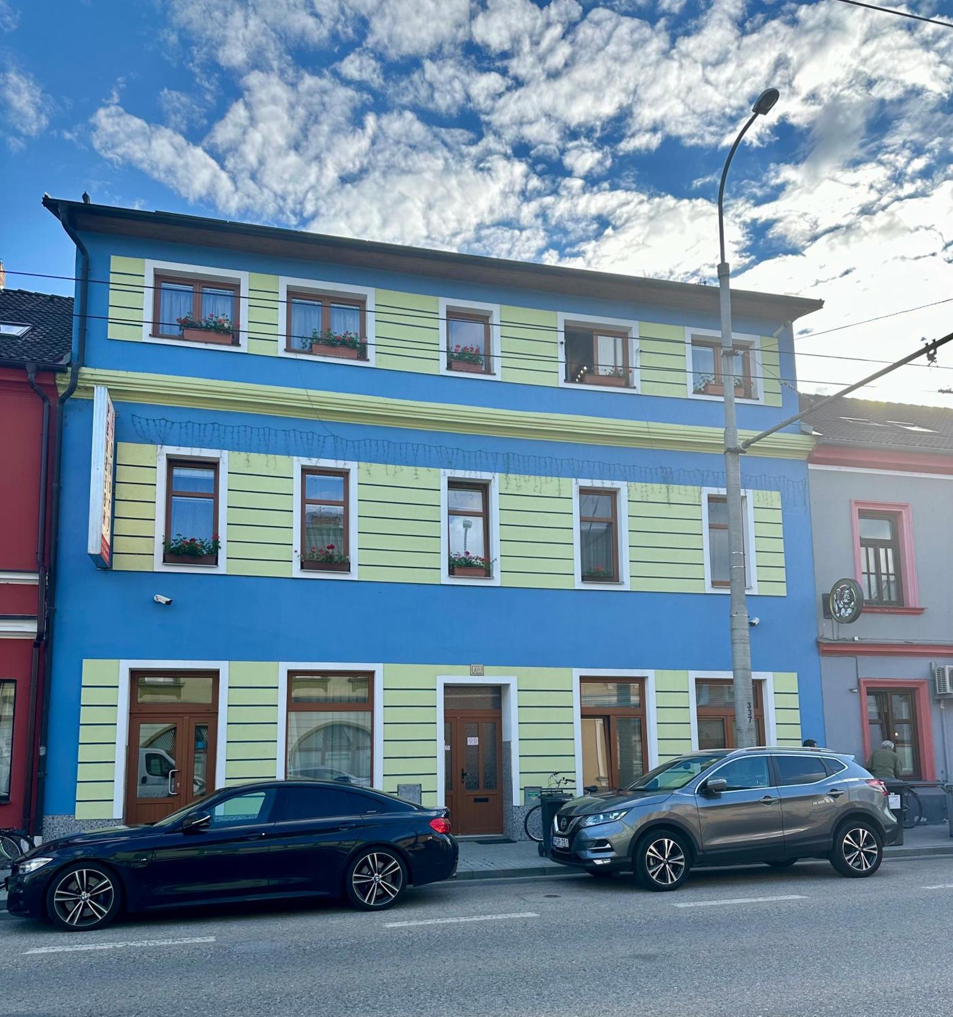 Penzion 4 Dvory Ceske Budejovice Dış mekan fotoğraf