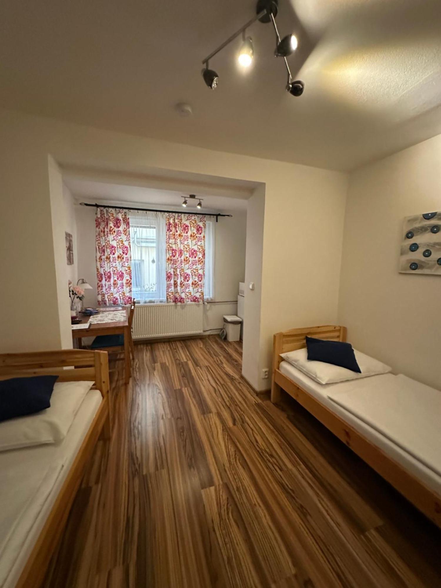 Penzion 4 Dvory Ceske Budejovice Dış mekan fotoğraf